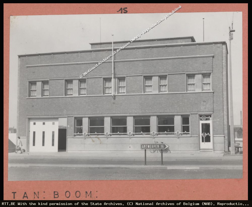 Telephone exchange — Boom