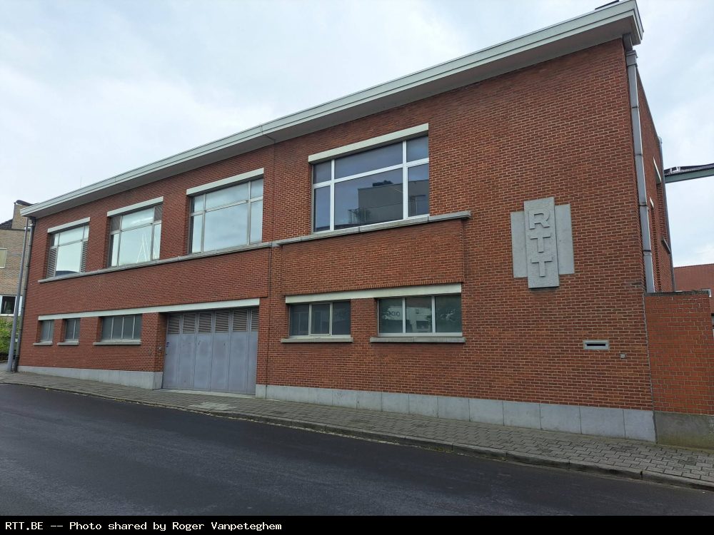Telephone exchange — Bekaertstraat