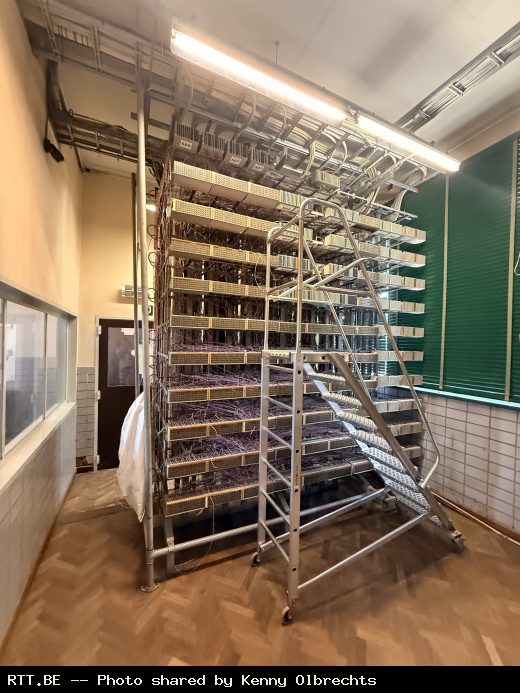 Telephone exchange — Kapelle-Op-Den-Bos