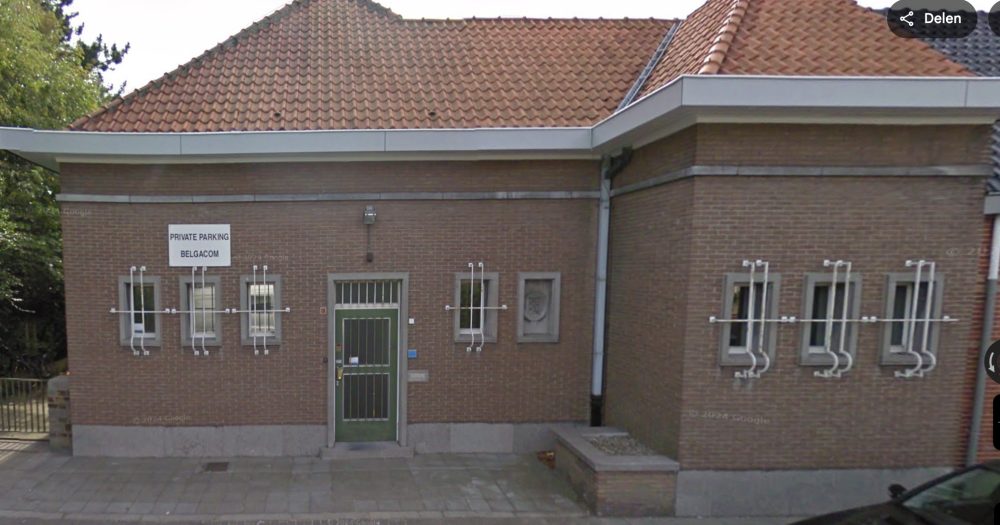 Telephone exchange — Wingene