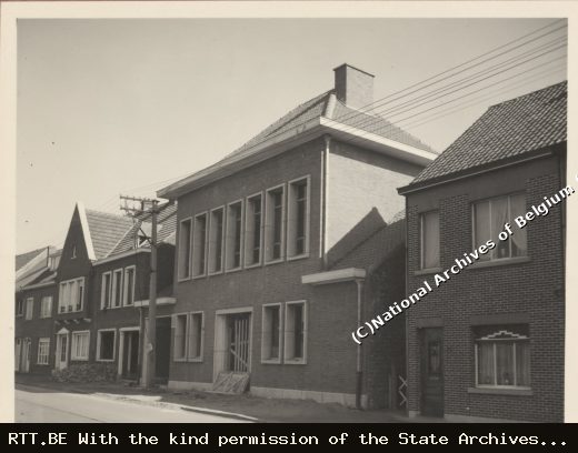 Telephone exchange — Zele