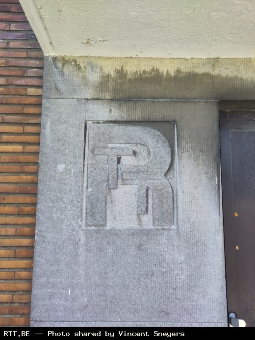 Telephone exchange — Pave D'Ath
