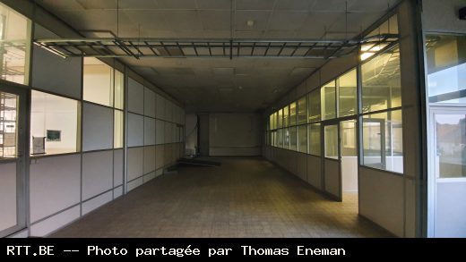 Central téléphonique — Av Combattants