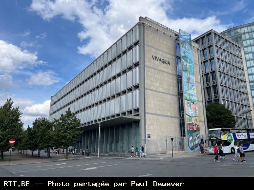 Initialement Telex et Télegramme, par la suite d'autres services. Actuellement repris par Vivaqua.