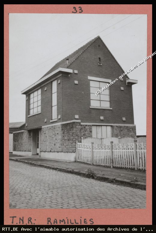 Central téléphonique — Ramillies Gare