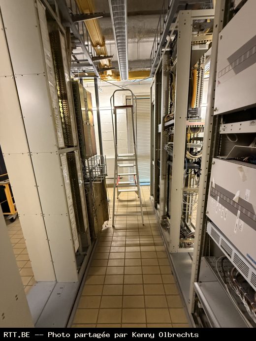 Central téléphonique — Baal