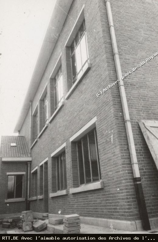 Central téléphonique — Zele