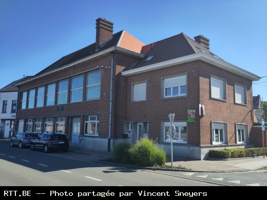 Central téléphonique — Rue Du Seuwoir