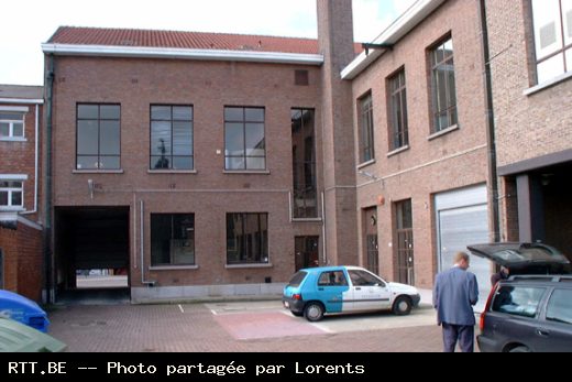 geen idee van welk jaar deze zijn. Heb deze eens gevonden op een shared drive