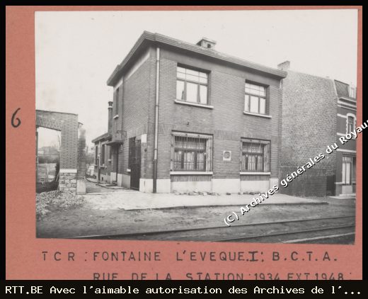 Central téléphonique — R De La Station