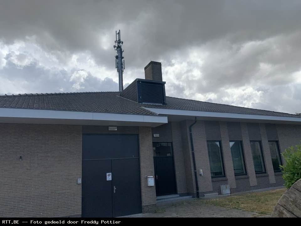 Telefooncentrale — Nieuwpoortse Stw